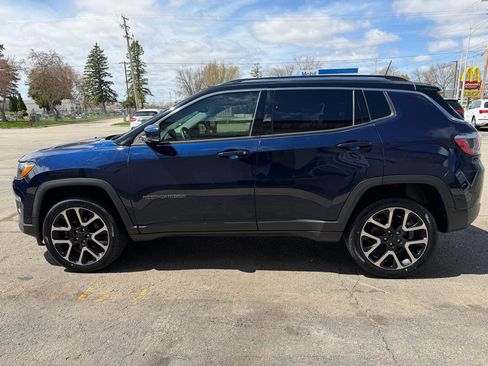 Used 2018 Jeep Compass Limited w/ Navigation Group AWD/4WD image 6