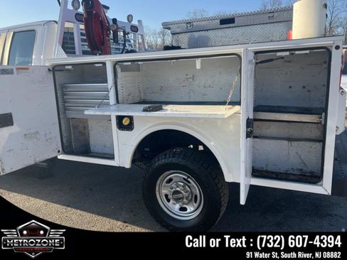 Used 2019 Ford F350 XL w/ XL Value Package AWD/4WD image 8