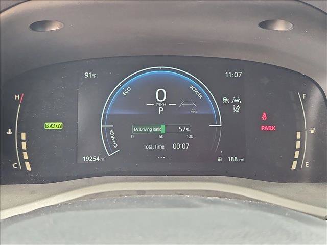 Used 2025 Toyota Camry LE FWD image 14