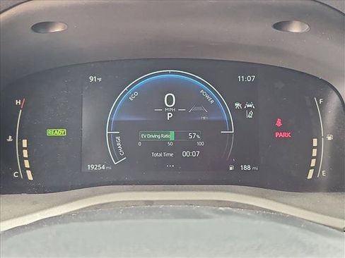 Used 2025 Toyota Camry LE FWD image 14
