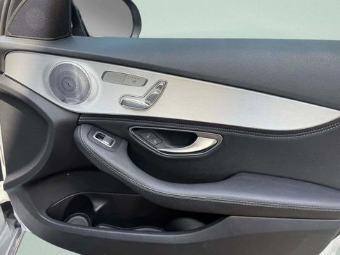 Used 2016 Mercedes-Benz C 300 4MATIC Sedan image 9
