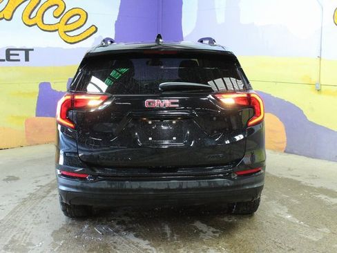 Used 2021 GMC Terrain SLE w/ Driver Convenience Package image 7