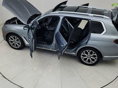 Used 2025 BMW X7 xDrive40i AWD/4WD image 90