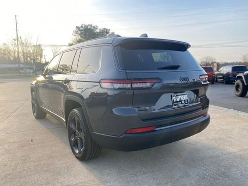 New 2026 Jeep Grand Cherokee L Limited w/ Limited Altitude Package image 6