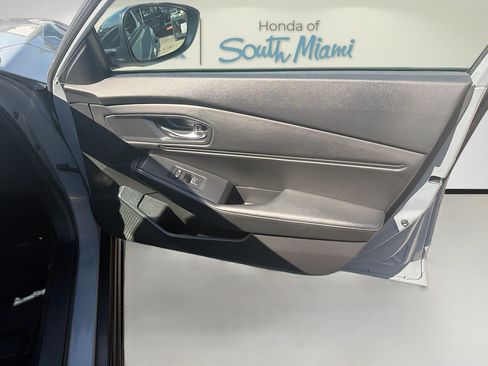 Used 2024 Honda Accord Sport image 32