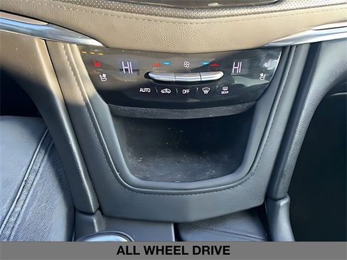 Used 2019 Cadillac XT5 Premium Luxury w/ LPO, Black Ice Package image 28