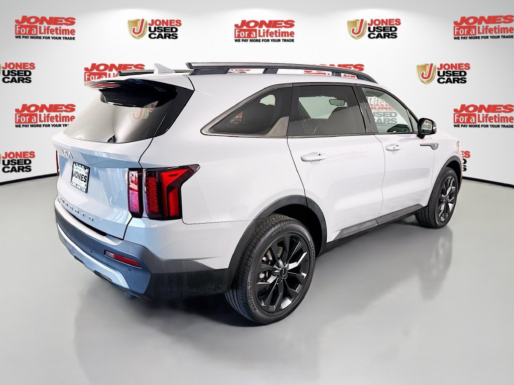Certified 2022 Kia Sorento X-Line EX AWD/4WD image 17