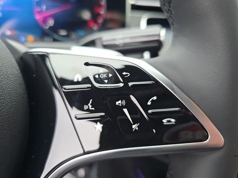 New 2026 Mercedes-Benz E 350 Sedan image 18