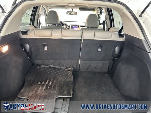 Used 2018 Honda HR-V EX-L image 25