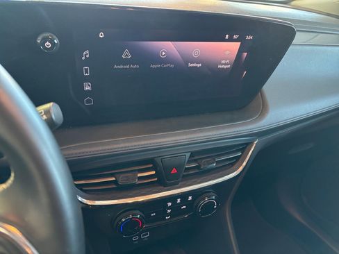 Used 2025 Buick Encore GX Preferred image 23