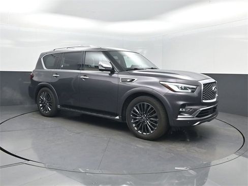 Used 2022 INFINITI QX80 Sensory w/ All-Season Package image 40