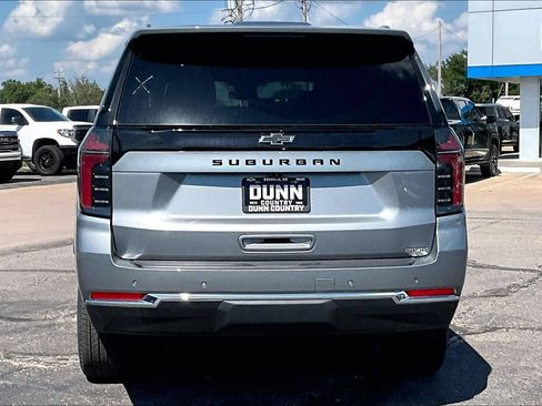 New 2026 Chevrolet Suburban LS w/ LS Custom Edition AWD/4WD image 4