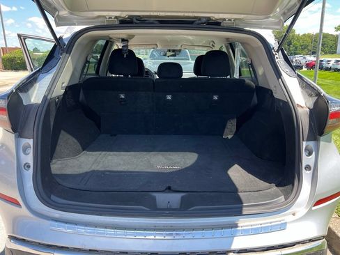 Used 2021 Nissan Murano S AWD/4WD image 10
