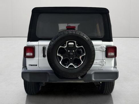 Used 2021 Jeep Wrangler Unlimited Sport image 6