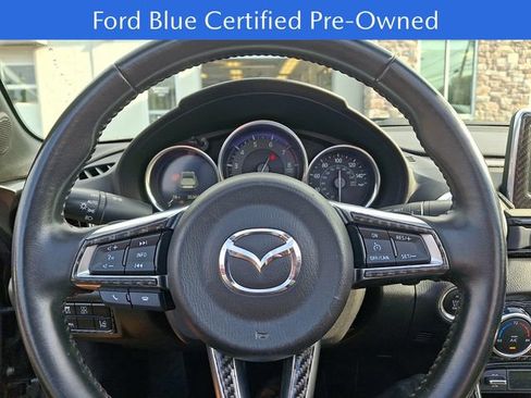 Used 2017 MAZDA MX-5 Miata RF Grand Touring RWD image 16