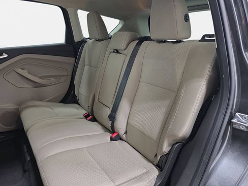 Used 2019 Ford Escape SE FWD image 13
