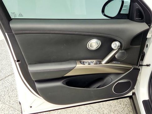 Used 2024 Genesis GV60 Advanced AWD/4WD image 11