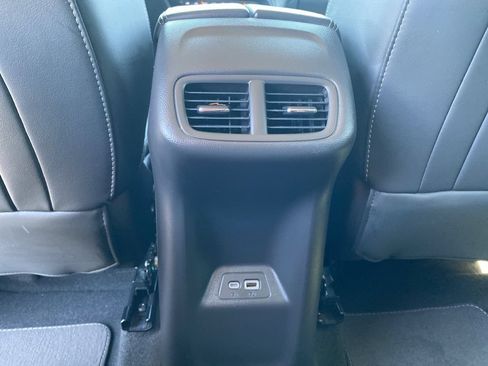 Used 2022 Buick Envision Preferred FWD image 27
