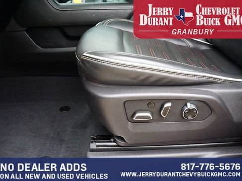 Used 2024 GMC Sierra 2500 AT4X AWD/4WD image 18
