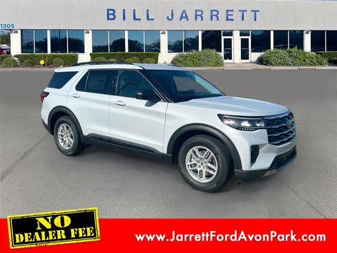New 2026 Ford Explorer Active w/ Active Comfort Package RWD image 1