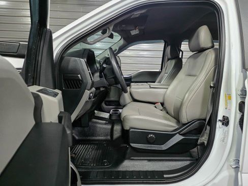 Used 2019 Ford F250 XL w/ Power Equipment Group image 17