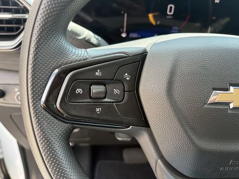 Used 2024 Chevrolet TrailBlazer LT FWD image 16
