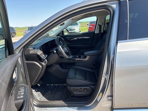 Used 2024 Buick Envision Preferred AWD/4WD image 29