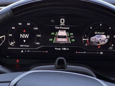 Used 2023 GMC Yukon Denali w/ Denali Reserve Package image 15