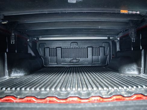 Used 2015 Chevrolet Colorado Z71 image 8