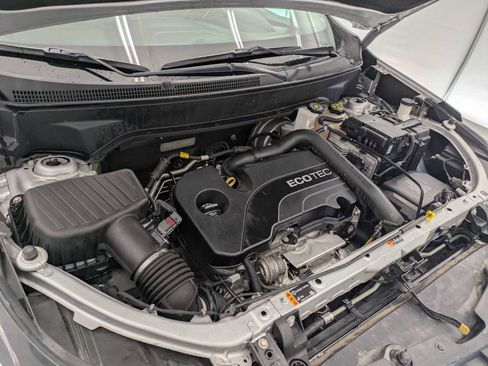 Used 2019 Chevrolet Equinox LT AWD/4WD image 15