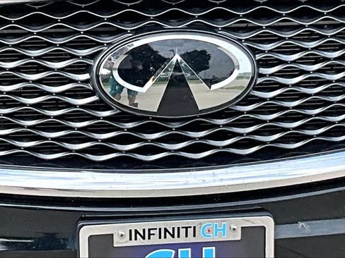 Certified 2019 INFINITI QX50 Essential w/ Proactive Package AWD/4WD image 12