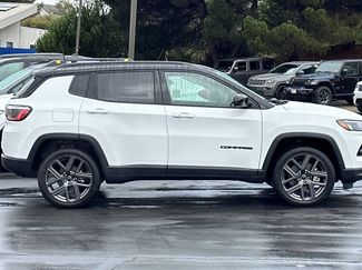 New 2026 Jeep Compass Limited w/ Sun, Sound & Navigation Group video 3