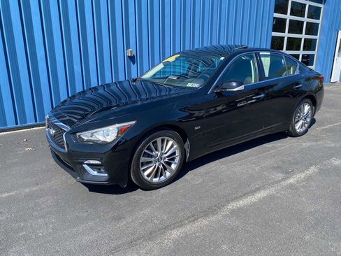 Used 2018 INFINITI Q50 Luxe AWD/4WD image 2