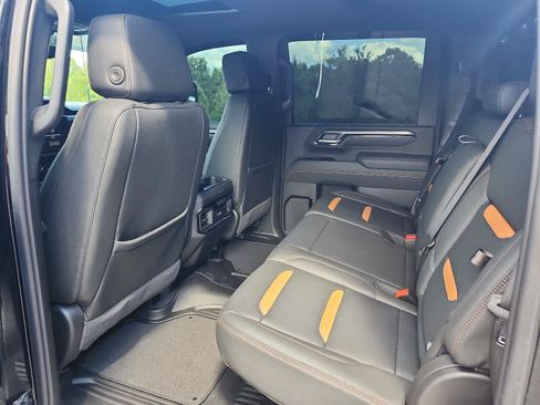 Certified 2026 GMC Sierra 2500 AT4 w/ AT4 Premium Plus Package AWD/4WD image 13