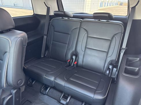 Used 2022 GMC Acadia Denali w/ Denali Ultimate Package AWD/4WD image 44