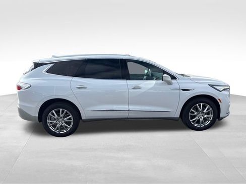 Used 2023 Buick Enclave Essence w/ Experience Buick Package AWD/4WD image 6