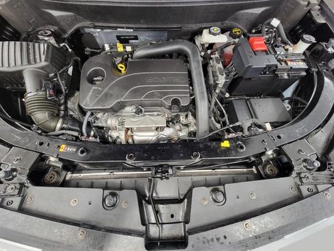 Used 2025 Chevrolet Equinox LT image 8