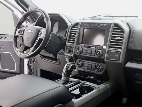 Used 2020 Ford F150 Raptor w/ Equipment Group 802A Luxury image 33