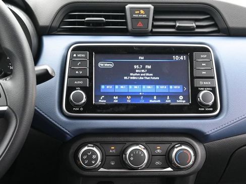 New 2025 Nissan Versa SV w/ Trunk Package FWD image 11