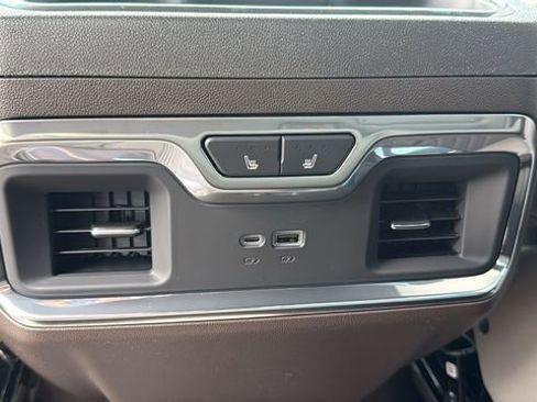 New 2026 Chevrolet Silverado 2500 LTZ w/ LTZ Premium Package AWD/4WD image 29
