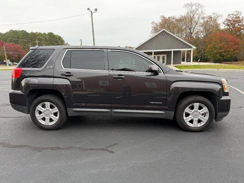 Used 2016 GMC Terrain SLE image 9
