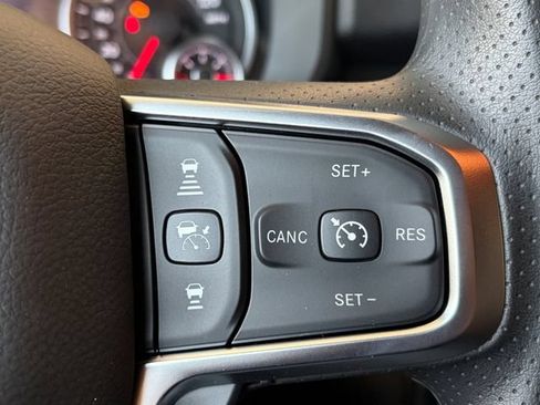 New 2026 RAM 1500 Express AWD/4WD image 27