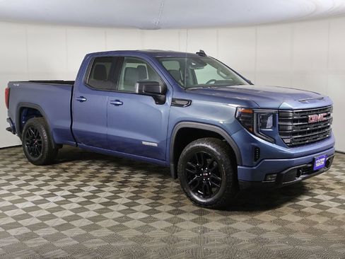 Used 2024 GMC Sierra 1500 Elevation AWD/4WD image 2