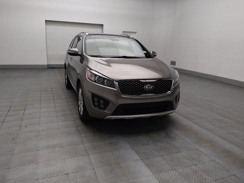 Used 2016 Kia Sorento SX image 13