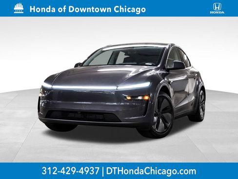 Used 2026 Tesla Model Y 2WD image 1