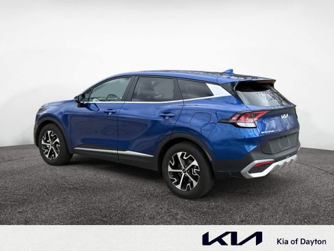 Used 2023 Kia Sportage EX image 3