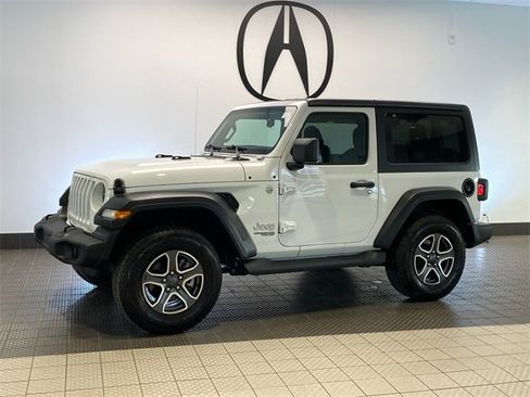 Used 2021 Jeep Wrangler Sport S image 3