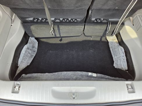 Used 2023 Chrysler Voyager LX FWD image 25