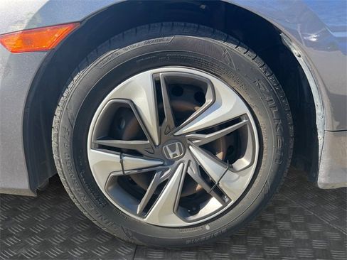 Used 2019 Honda Civic LX image 9