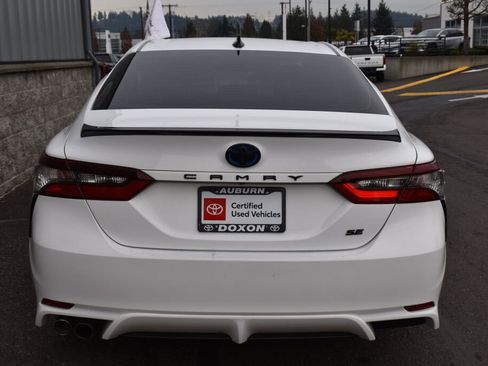 Certified 2022 Toyota Camry SE image 7